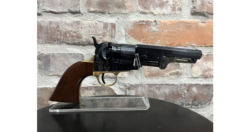 Rewolwer czarnoprochowy 1851 Colt Navy Yank 4,87" YAS44