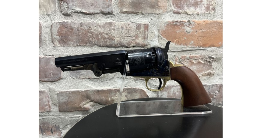 Rewolwer czarnoprochowy 1851 Colt Navy Yank 4,87" YAS44