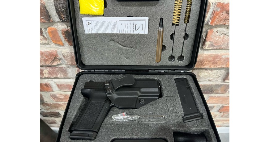 Pistolet System Defence C9 kal. 9×19