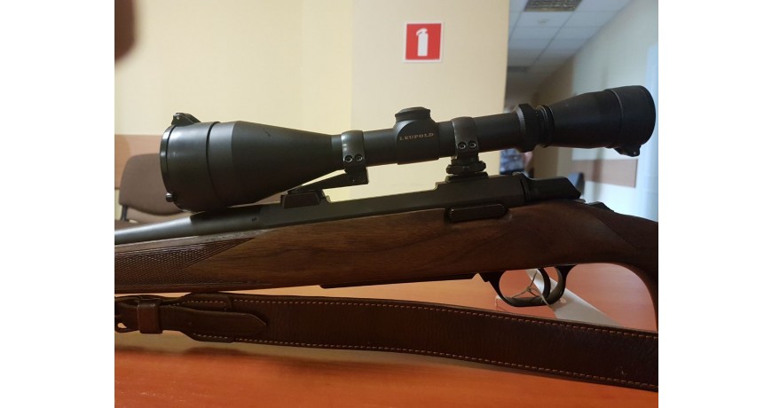 Broń myśliwska sztucer Browning 7x64 Eurobolt z lunetą