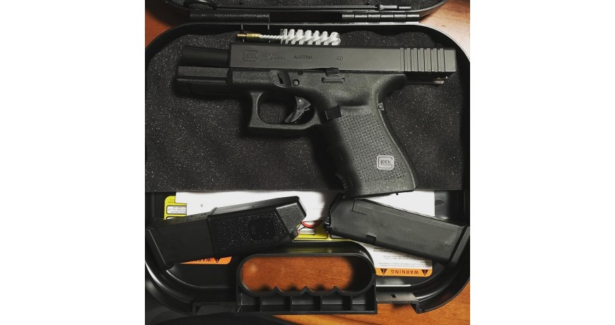 Glock 23 GEN 4 AND 5 (With or Without papers)